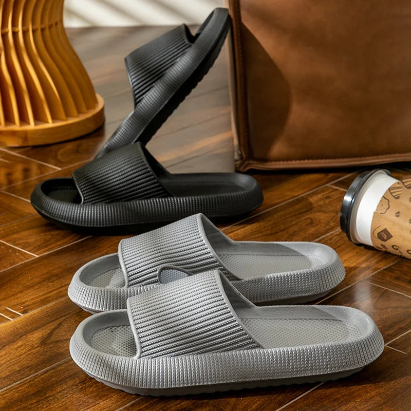 New Thick Platform Pillow Bathroom Home Slippers Women Fashion Soft Sole EVA Indoor Slides Sandals Summer Non-slip Flip Flops Qme