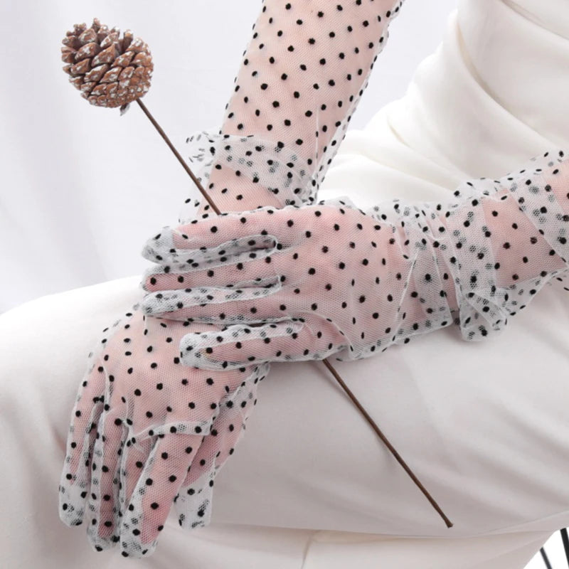 Women Sexy Lace Black Gloves Gauze Wavy Dot Mittens Fashion Sunscreen Breathable Bridal Wedding Etiquette Long Fishnet Gloves Qme F3