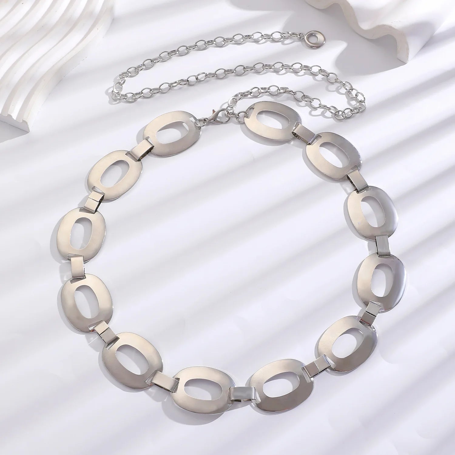 Women's Slim Decorative Waist Chain Silver Ethnic Style Tassel Chain Belt for Dresses Jeans Belt Trendy Qme II