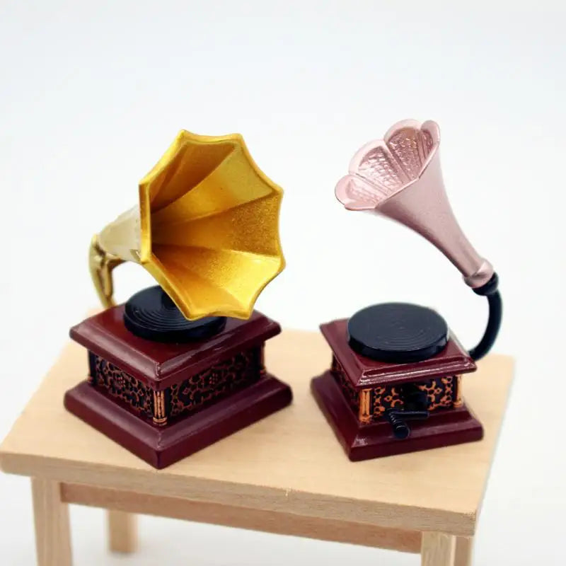 Dollhouse Vintage Phonograph Miniatures Model Living Room Accessor Qme