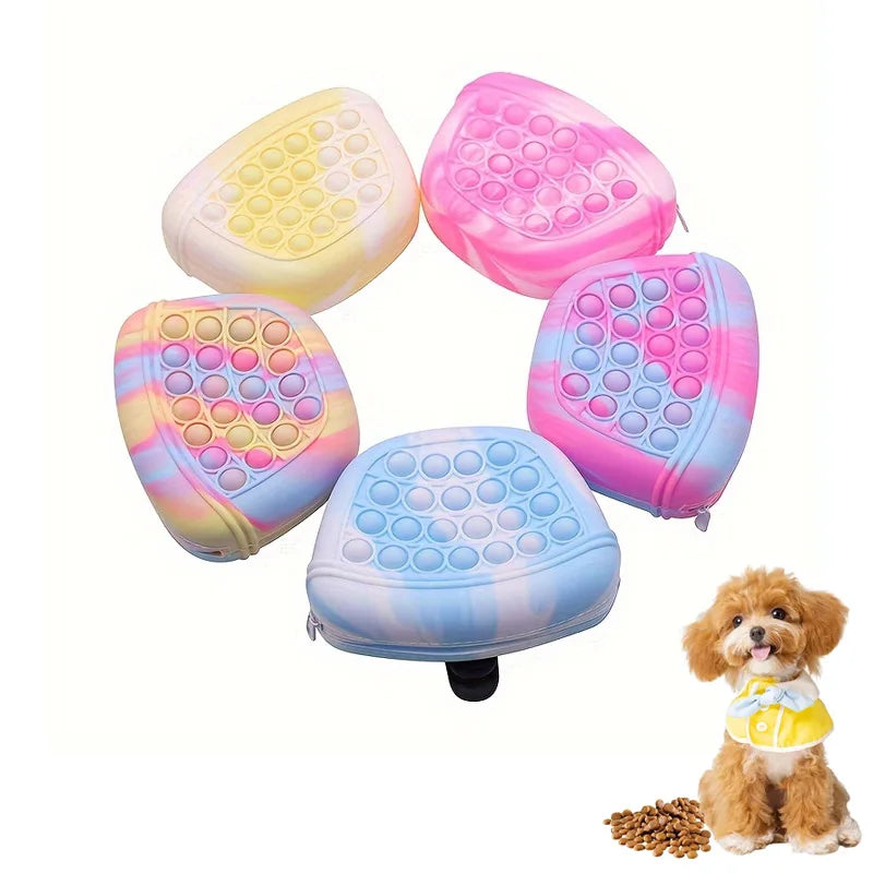 Pet silicone colored dog food bag, portable waist bag for outdoor dog training, dog walking snack bag Qme