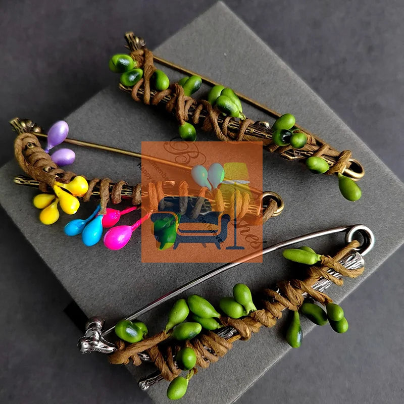Large Brooches Entwined Simulated Fruit Plant Decoration Vintage Brooch Sweater Scarf Buckle Cardigan Suit Big Pin Qme
