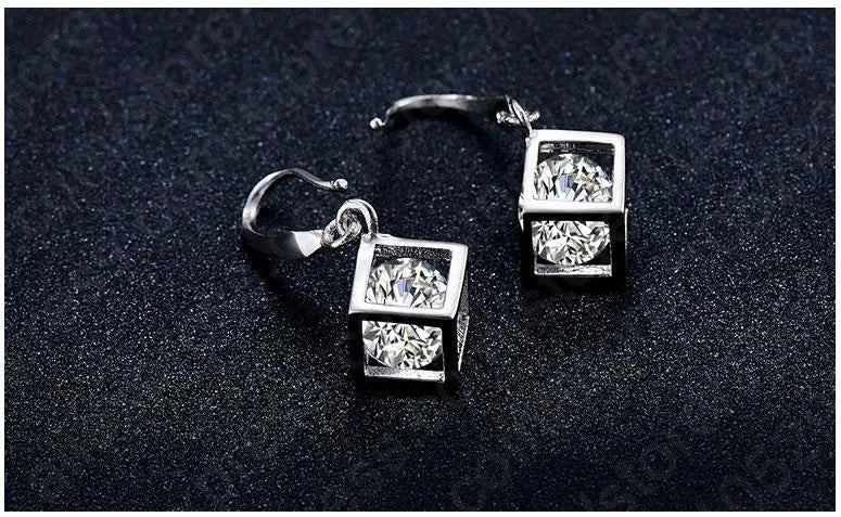 Trendy Design Jewelry Set For Women 925 Sterling Silver Color Jewelry Set Square Pendant Necklace Earrings Wholesale Promotion Qme