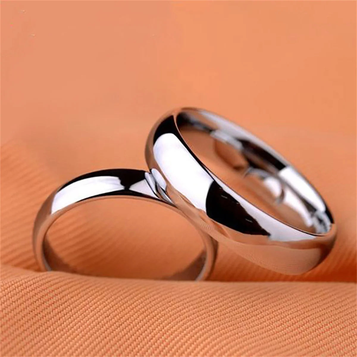Fashion Luxury Vintage Engagement Wedding Ring Couple Ring Simple Fashion Style Fine Jewelry Anniversary Gift Men and Women Ring Qme