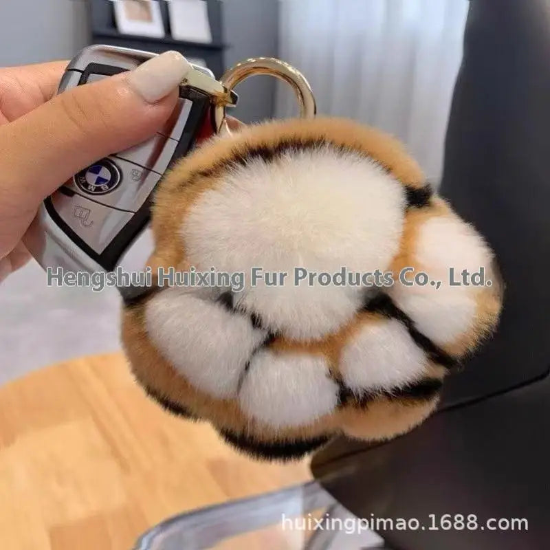 Cat Paw Pendant Keychain Fluffy Kawaii Faux Fur Keychain Cute Stuffed Toy Plush Toy Key Ring Backpack Car Key Pendant Qme yellow 5CM