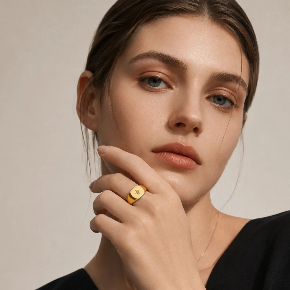 Signet Ring Vintage Star Gold Europe Style Nostalgic Fine Jewelry For Women Summer Brand New Pure 925 Sterling Silver Gift Qme