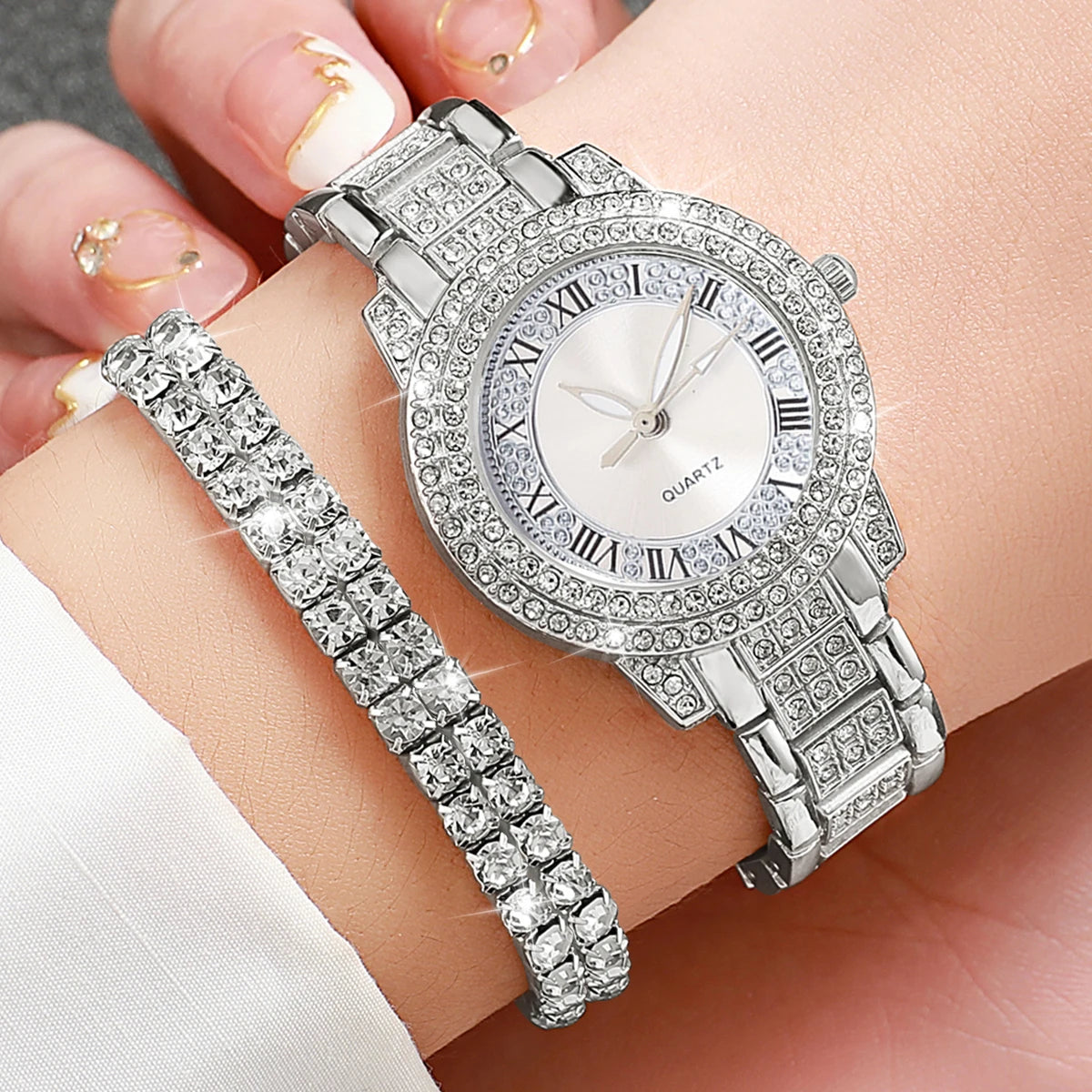 6PCS/Set Fashion Women Watches Luxury Rhinestone Roma Dial Quartz Watch Steel Band Wristwatches Diamond JewelrySet（Without Box） Qme