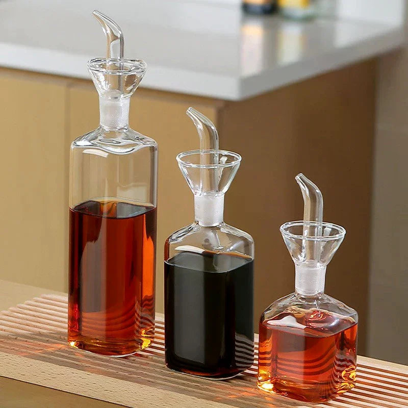 High Borosilicate Glass Oil Pot Household Leak-proof Oil & Vinegar Pots Kitchen Soy Sauce Pot Tank Seasoning Bottle Qme