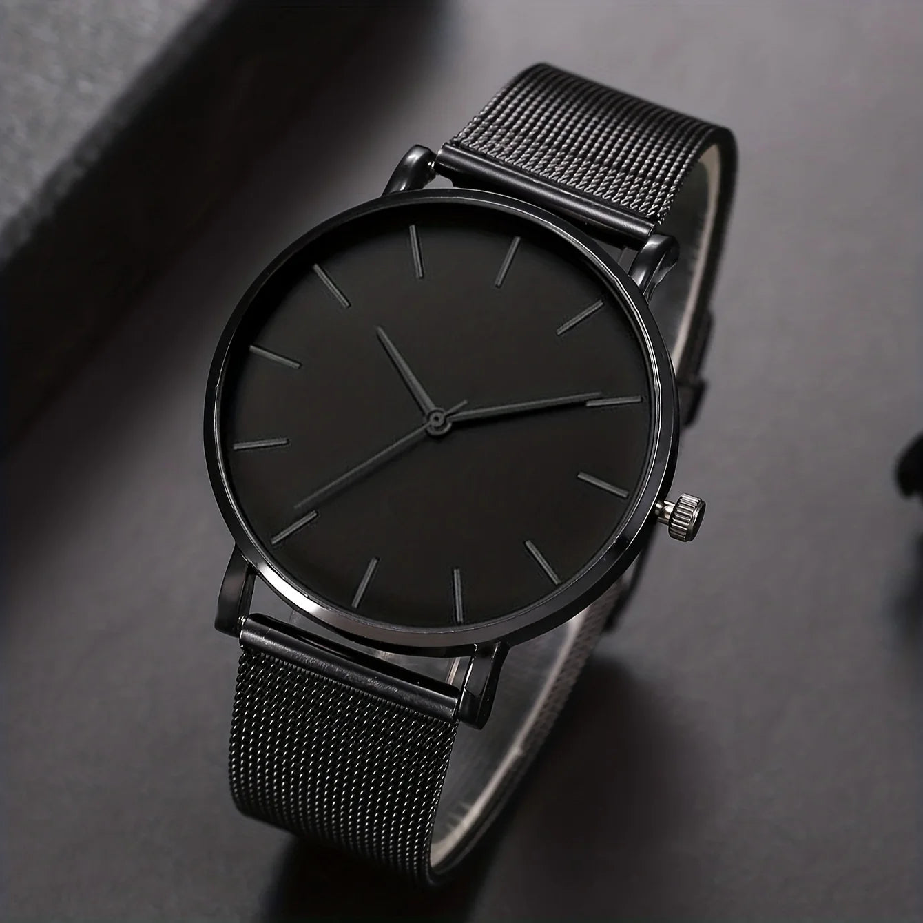 1pc Men's Stainless Steel Strap Charming Decorative Round Dial Quartz Watch & 1pc Bracelet For Everyday Use Qme