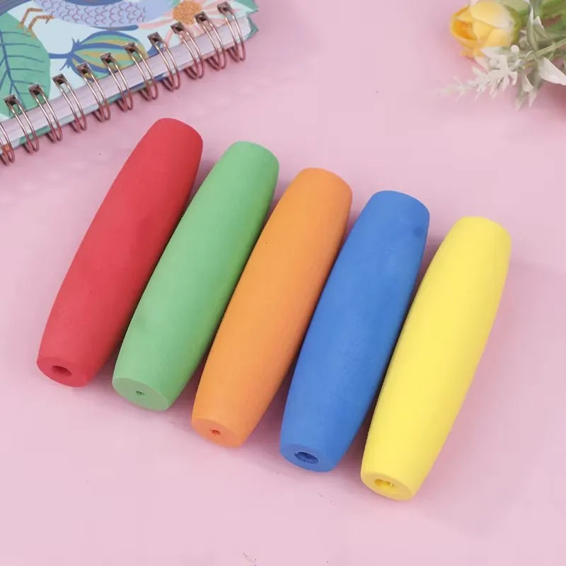 5-Piece Ergonomic Crochet Grip - Removable Soft Crochet Pad for 2mm to 10mm Hooks, Relieves Hand Fatigue, Ideal Auxiliary Tool Qme 5PCS Mixed color
