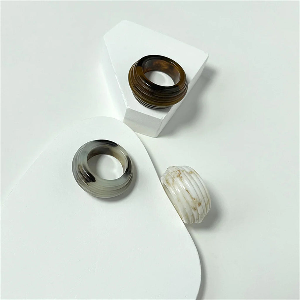 Fashion Colorful Clear Resin Oval Rings Acrylic Water Droplets Shape Women Girls Travel Summer Jewelry Ins Hip Hop Rings Women Qme