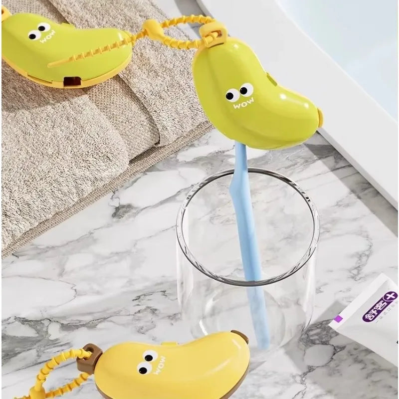 Portable Plastic Toothbrush Holder Waterproof Anti-Slip Features Must-Have Travel Hiking Camping Brush Case Cute Banana Design Qme