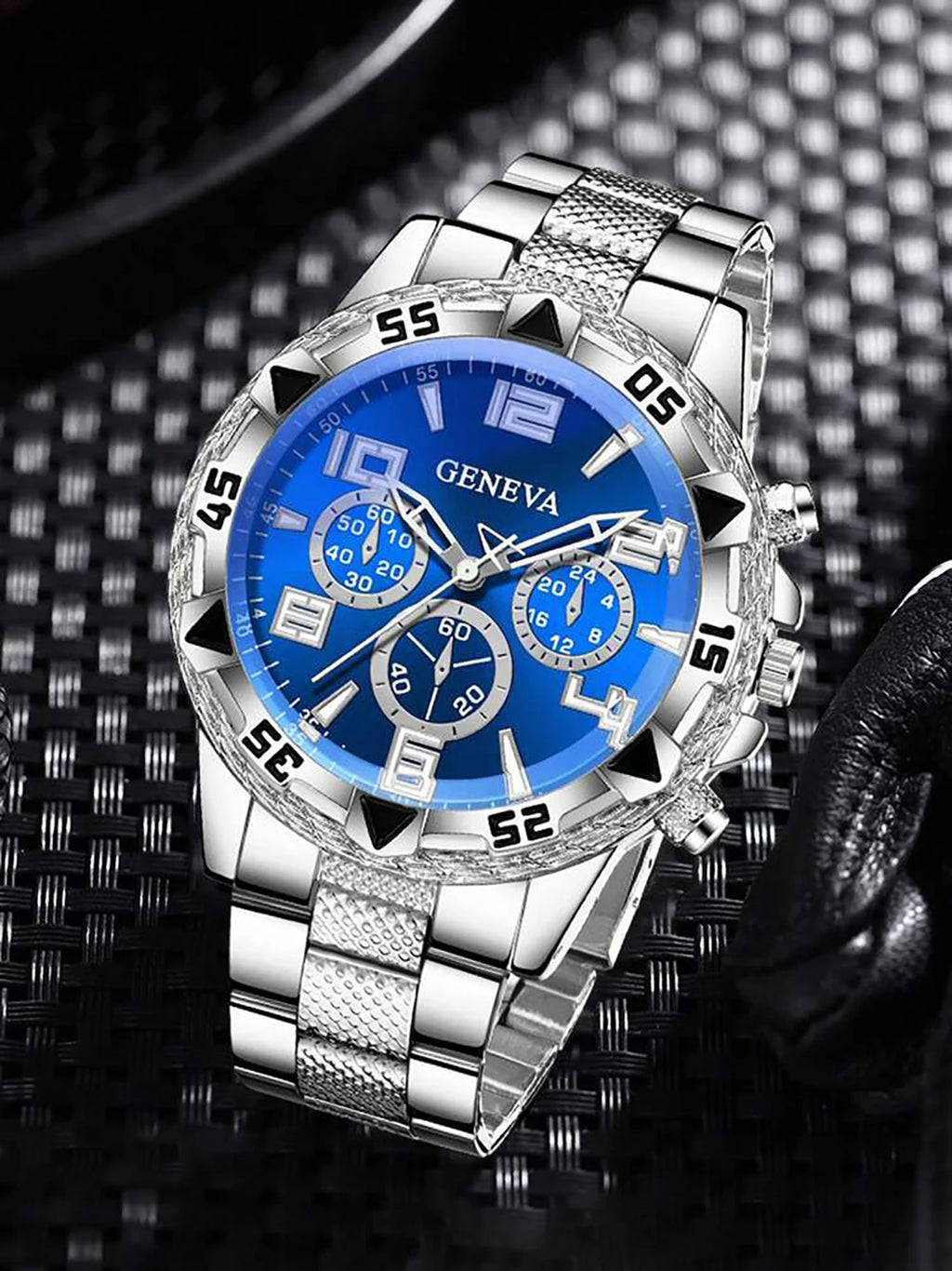 Casual Men's Quartz Watch And Diamond Embedded Cuban Bracelet Necklace Set for Daily Use Birthday Gift without Box Qme
