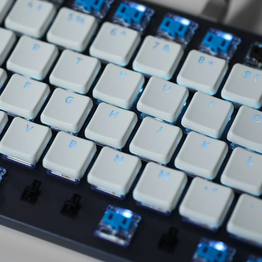 Chosfox 69 Keys CFX White Translucent Low Profile Choc PBT Keycaps RGB for Kailh 1350 Low Profile Switch Mechanical KeyboardChos Qme