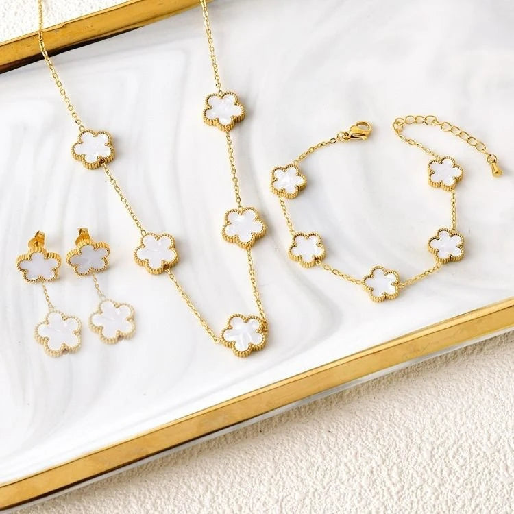 New Trend Five Leaf Flower Stainless Steel Jewelry Set Bracelet Necklace Earrings Classic for Woman Party Luxury Jewelry Clover Qme Jewelry Set 2