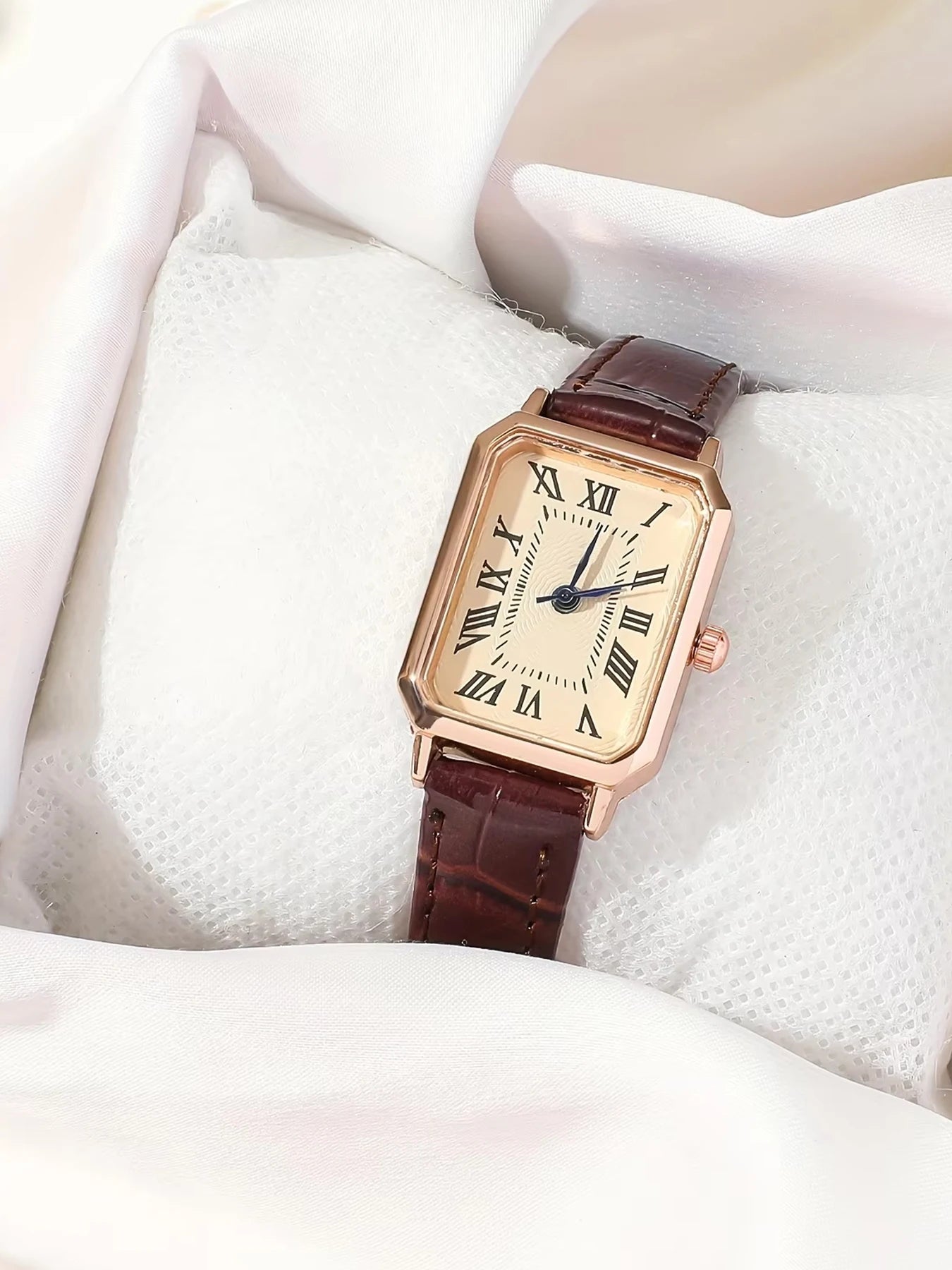 Casual Rectangle Pointer Quartz Watch Rome Fashion Analog Retro PU Leather Wrist Watch For Women Girls Qme