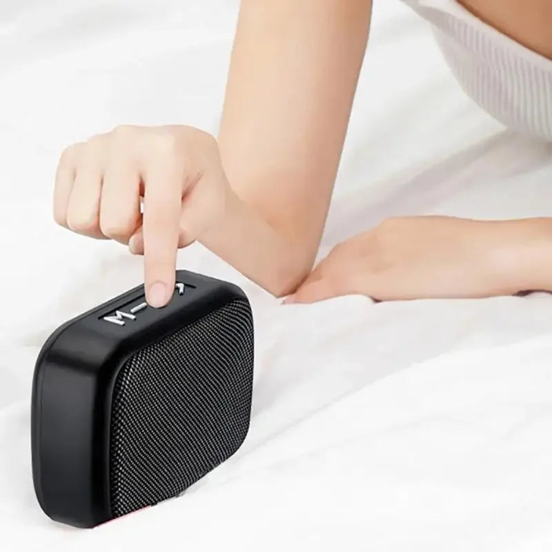 Mini Fabric Speaker Portable Wireless Soundbar Bluetooth 5.0 Outdoor Indoor Sport HIFI Loudspeaker J Support TF Card FM L Radio Qme
