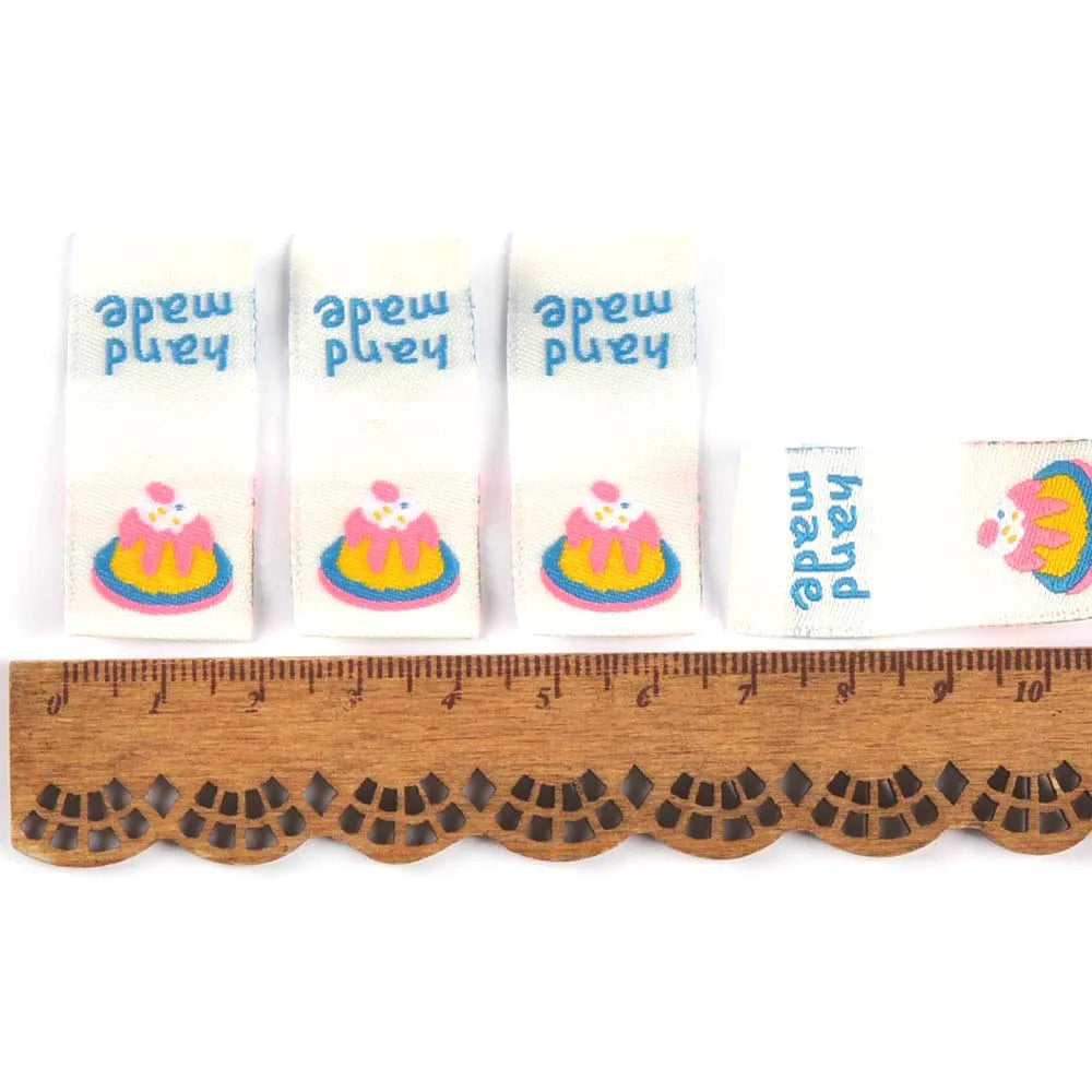 50Pcs Cartoon Cake/Apple/Cheese Embroidery Labels For Sewing Garment Accessories DIY Bag Shoes Tags Crafts c3523 Qme 3