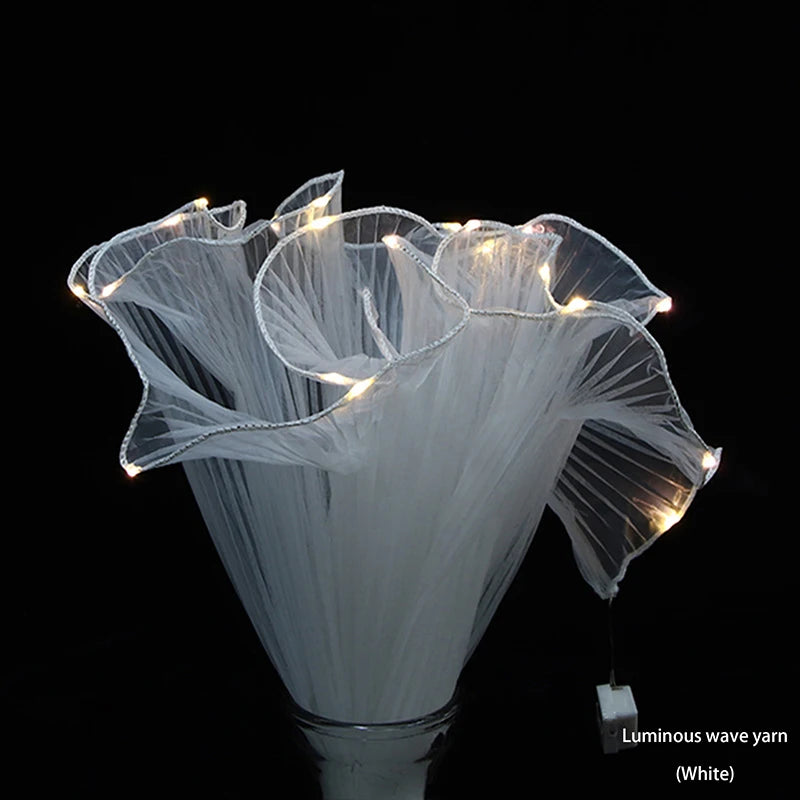 White Emit LightFloral Packaging For Bouquets Flower Wrapping Paper Wrinkled Gift Packaging Qme
