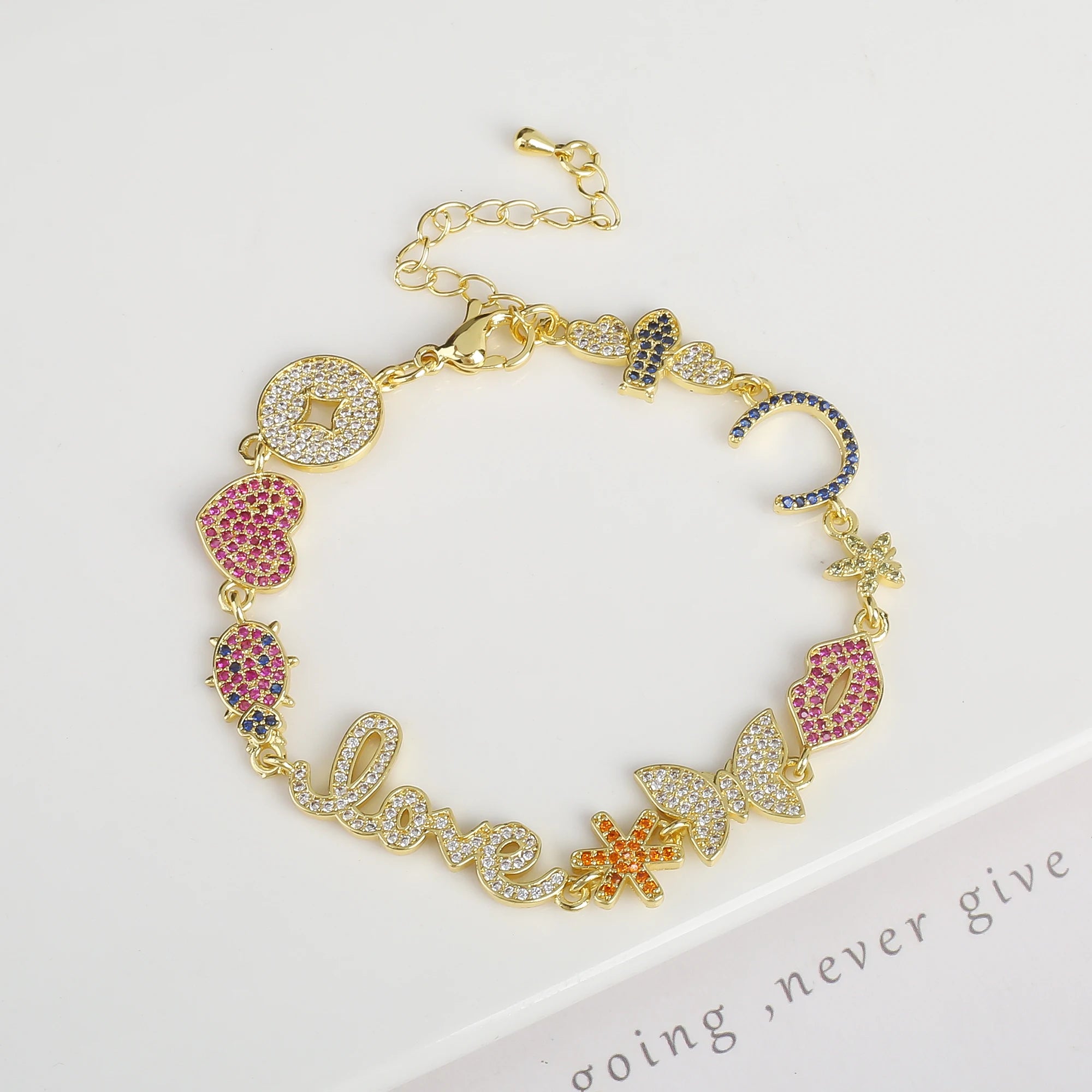 8 Style New Design Hot Sale Zirconia Lips Animal Butterfly Alphabet Combination Bracelet Luxury for Women Party Jewelry Gift Qme 7