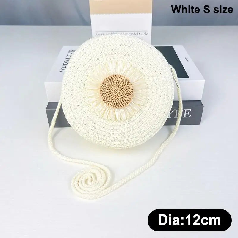 Floral Circle Straw Crossbody Bag: Vintage Mini Shoulder Purse with Graphic Decor for Women's Summer Beach & Casual Outings Qme White S
