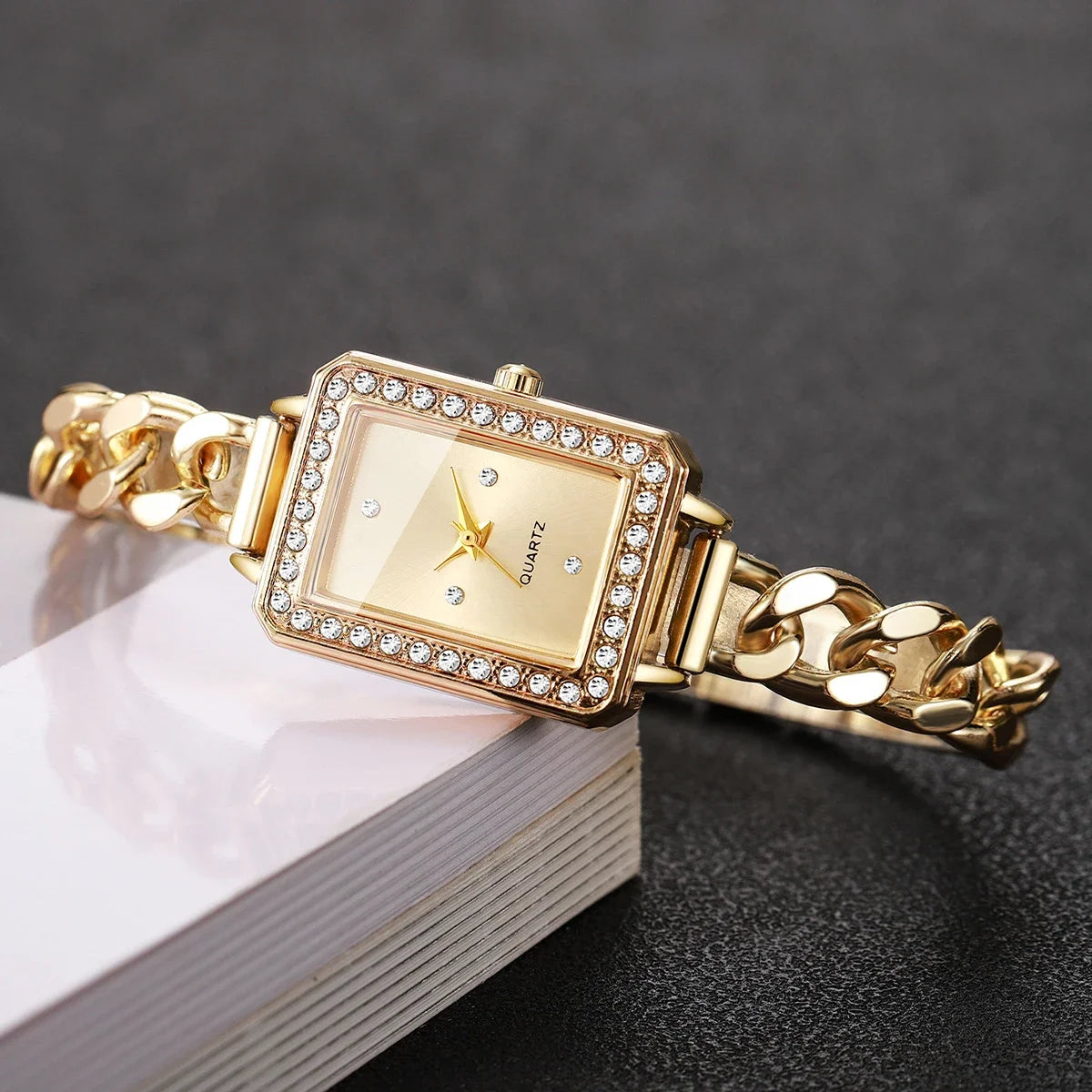 Luxury Diamond Watches for Women, Rectangular Dial, Quartz Bracelet, Women's Watch, Gift Watch for Girls (Without Box) Qme
