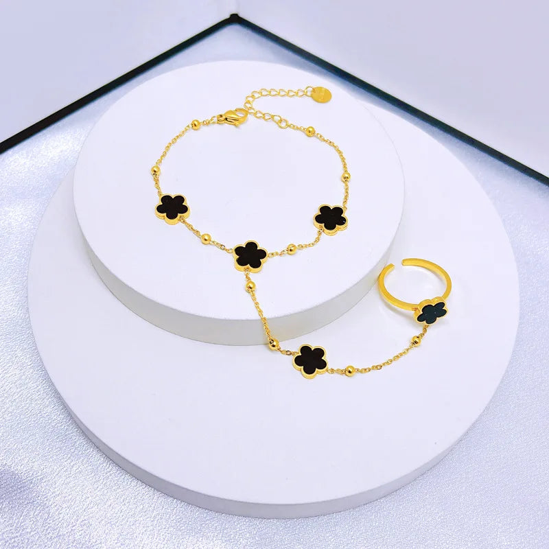 4 Color New Creative Five Leaf Flower Stainless Steel Bracelet Ring 2 in 1 Jewelry Classic Woman Party Jewelry for Daily Wear Qme Black