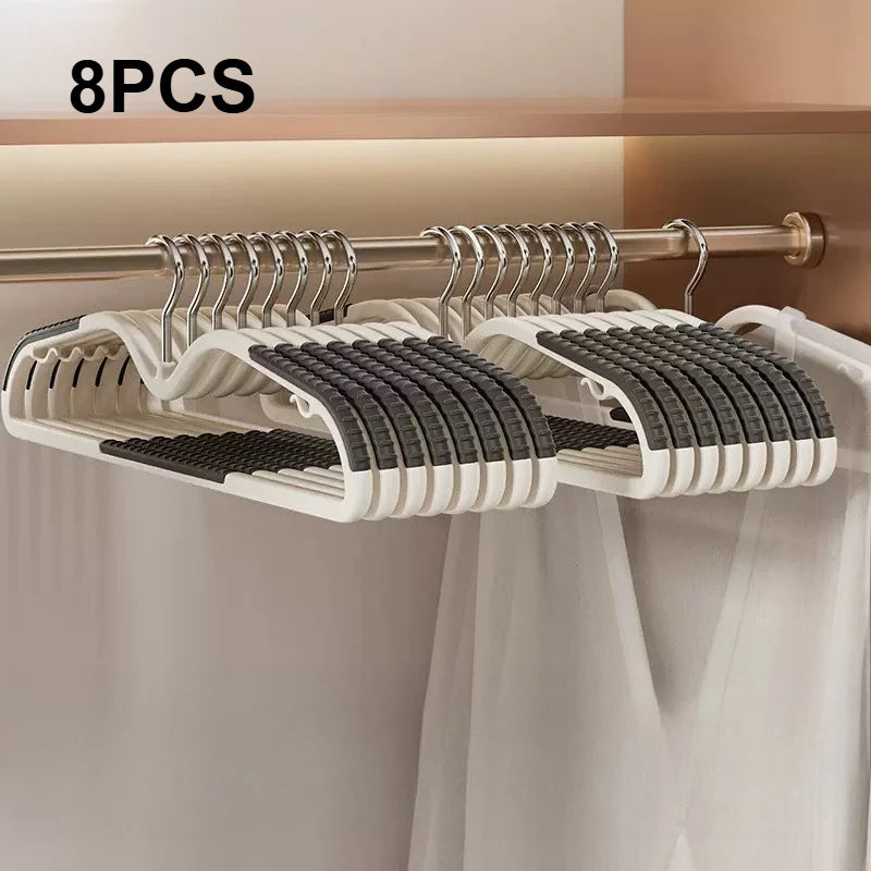Non-Slip Clothes Hangers - Plastic Anti-Slip Hangers with Shoulder Grooves Space Saving Qme Grey 8pcs