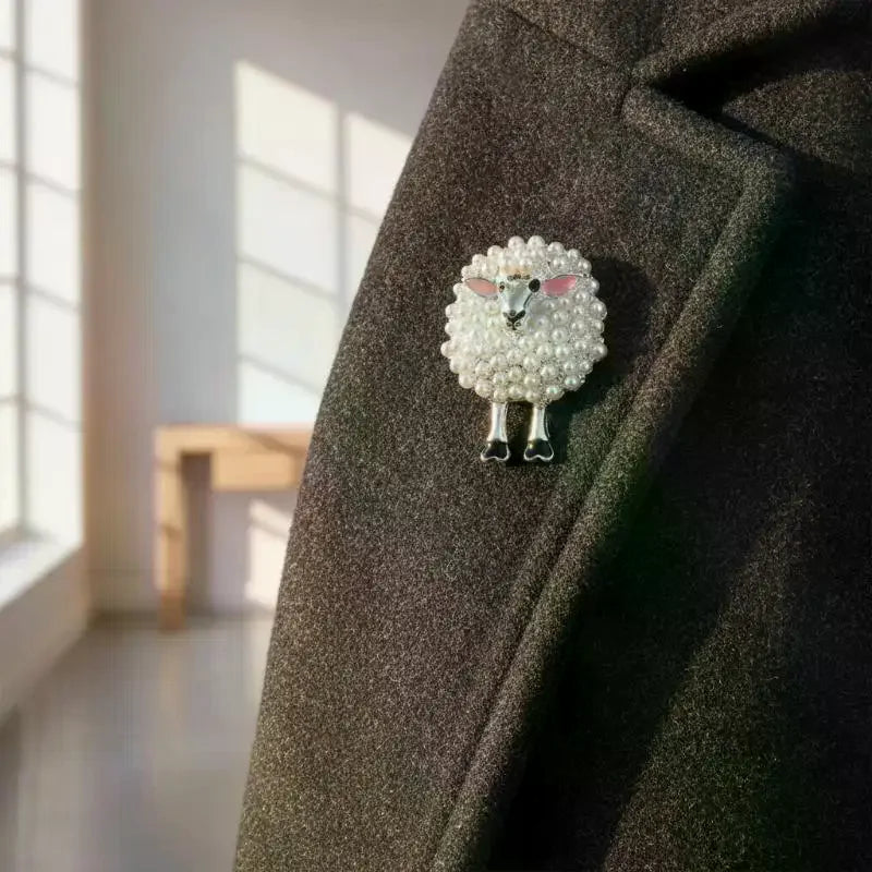 Sheep Shape Full Drill Design Elegant Decoration Vintage Pearl Brooch For Women Daily Outfit Qme