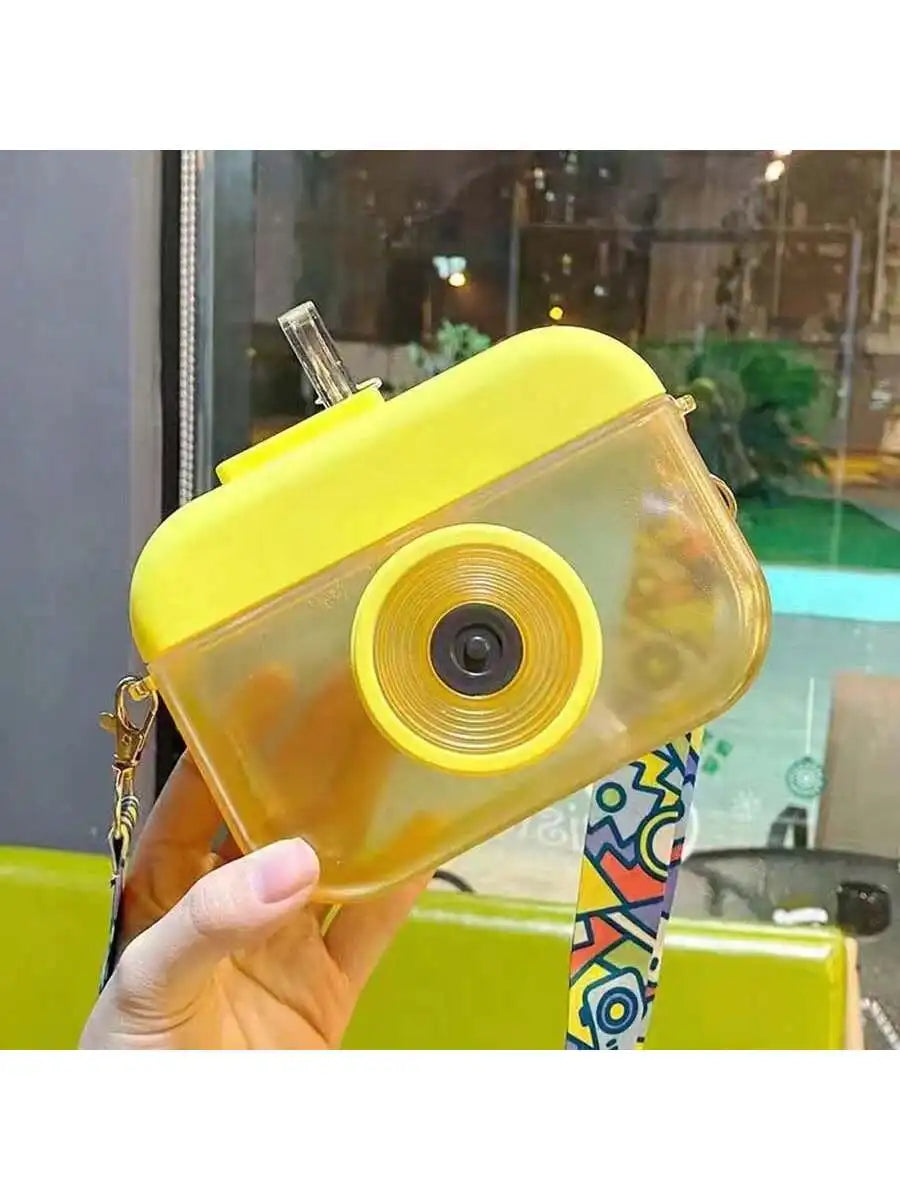Cute Camera Shaped Water Bottle Portable Cartoon Plastic Outdoor Qme yellow 0.55L