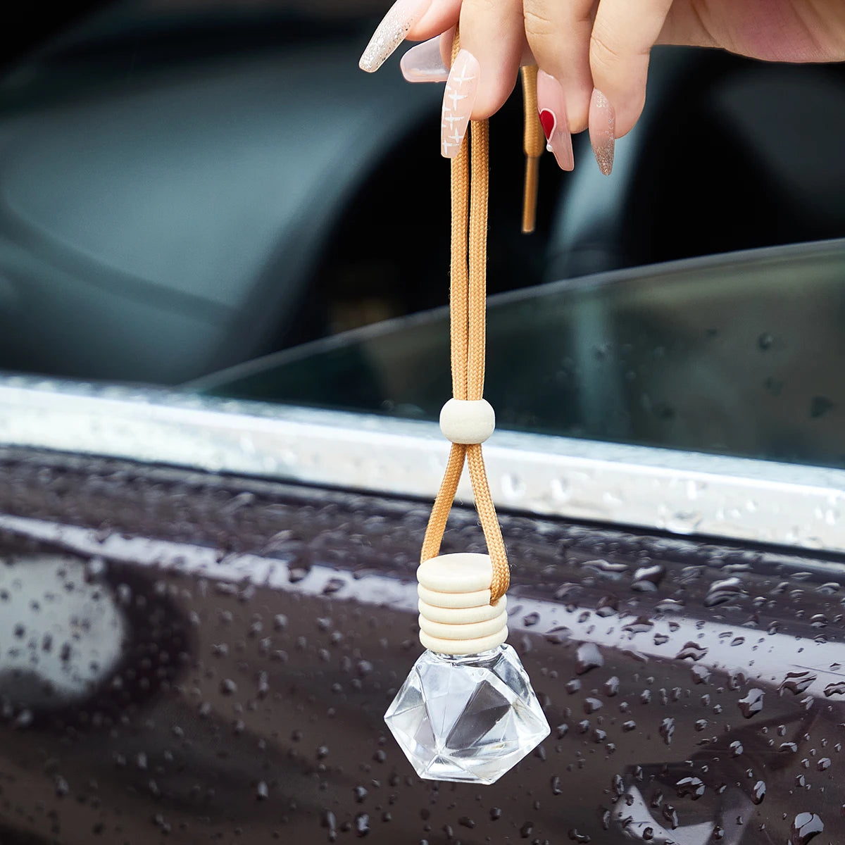 Fragrant Woody Car Air Freshener Long-lasting Fragrance Suitable Qme
