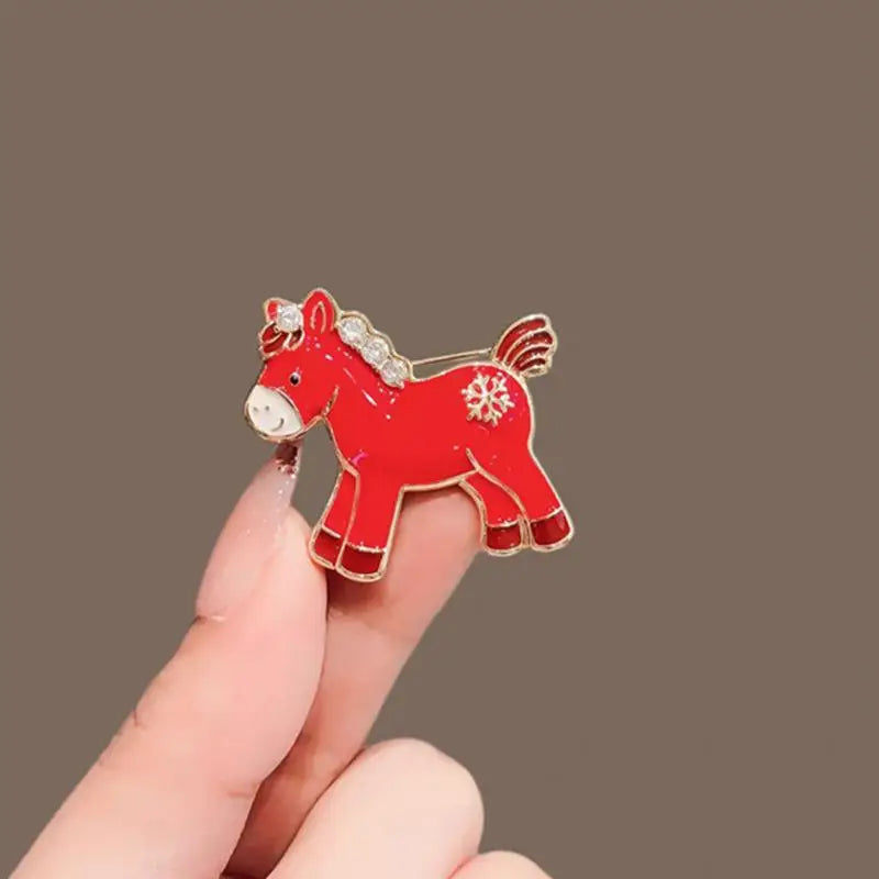 Cute Cartoon Red Pony Brooch Women Zodiac Horse Pins Sweater Coat Qme