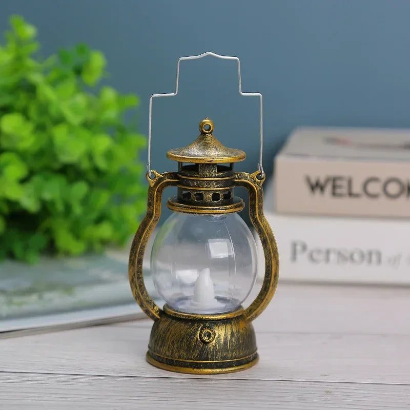 New Retro Portable Lantern Vintage LED Light Christmas Decoration Halloween Electronic Candlestick Bar Atmosphere Layout Light Qme bronze gold 4inch