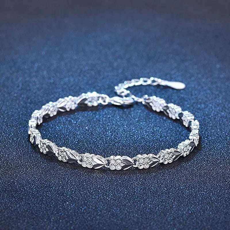 925 Sterling Silver Bracelets Wedding Party for Women Wedding Lady Noble Pretty Jewelry Fashion Nice Chain 20cm 8inch Qme