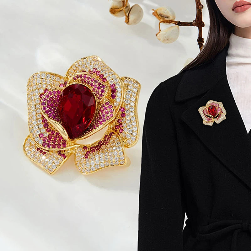 Fashion Exquisite Rhinestone Crystal Flower Brooch For Women Clothing Coat Jewelry Accessries Gifts Qme