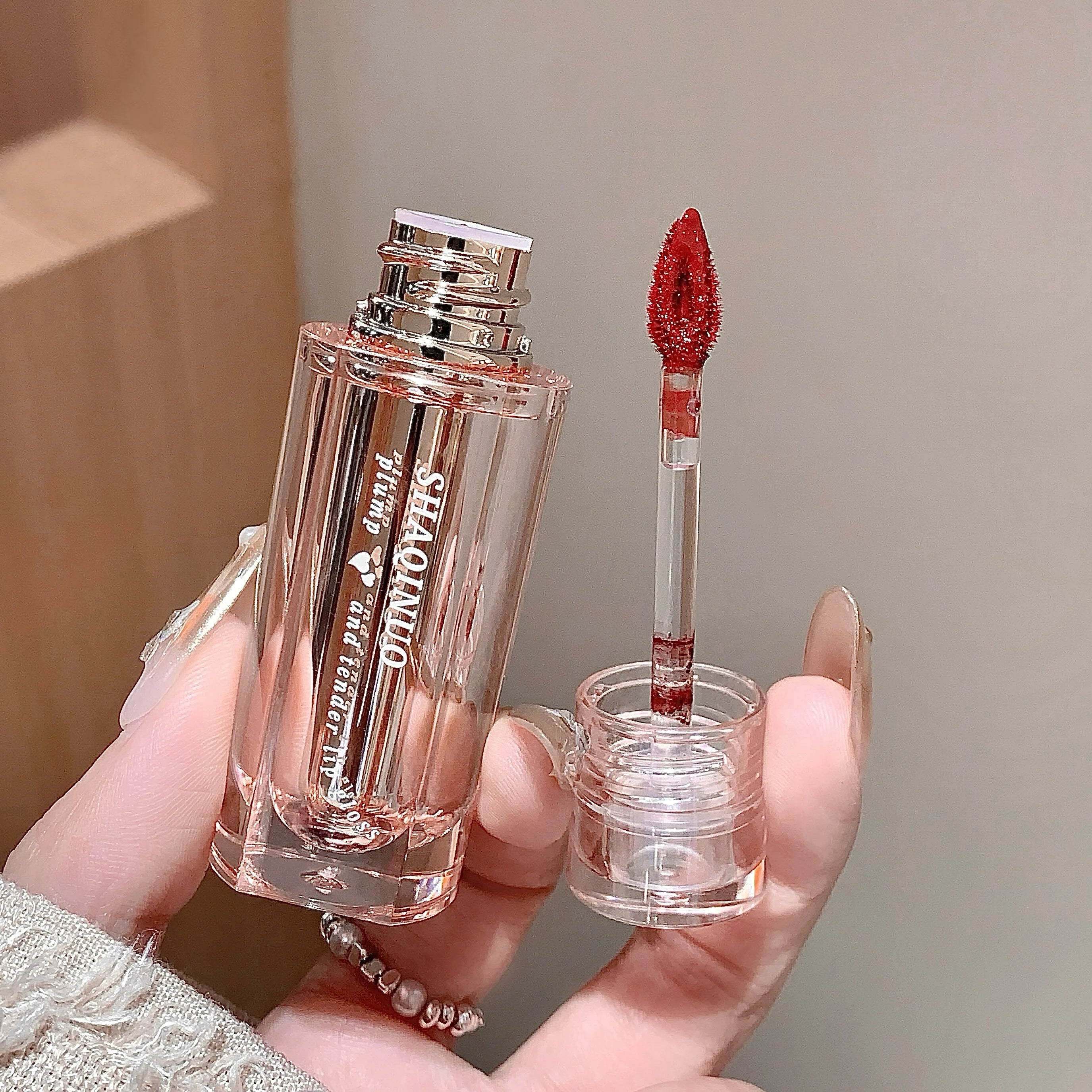 SHAQINUO Mirror Lip Gloss Long Lasting Hydrating Shine Finish Qme