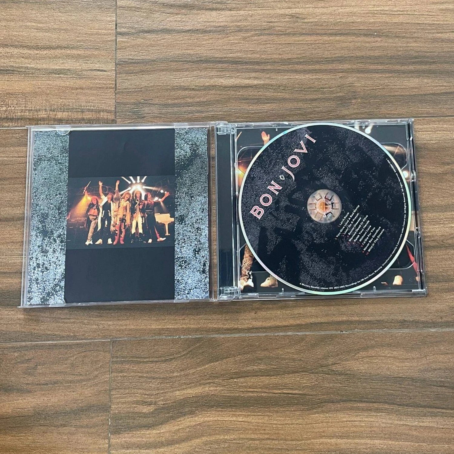 Glam Rock Golden Era Masterpiece Remastered, 2CD Set Featuring Album & Live Bonus Tracks, Evoking 80s Rock Passionate Atmosphere Qme