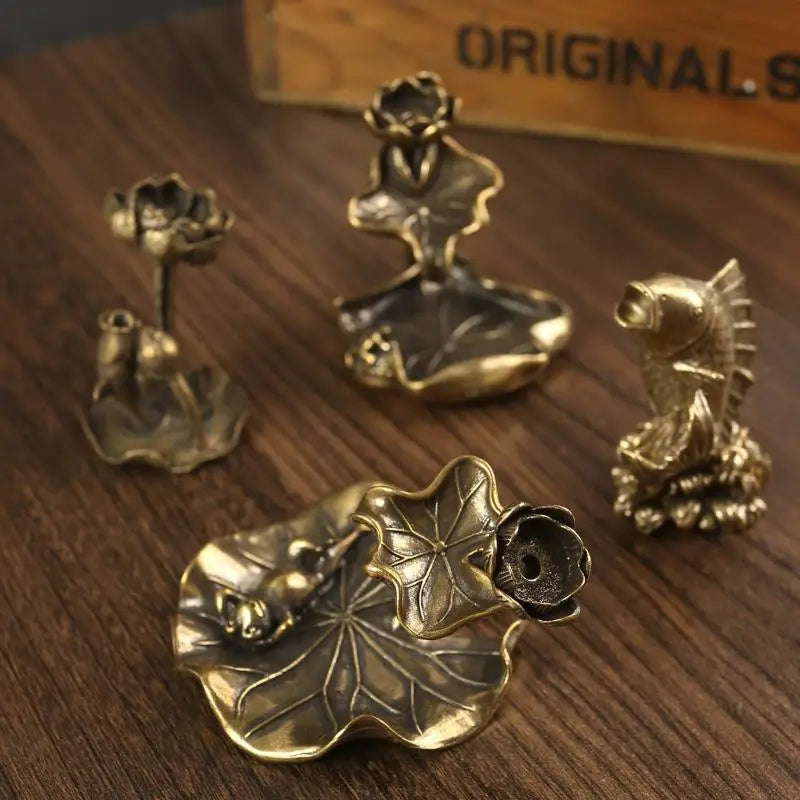 Copper Frog Lotus Pond Censer Holder Ornaments Tea Pets Antique Brass Qme