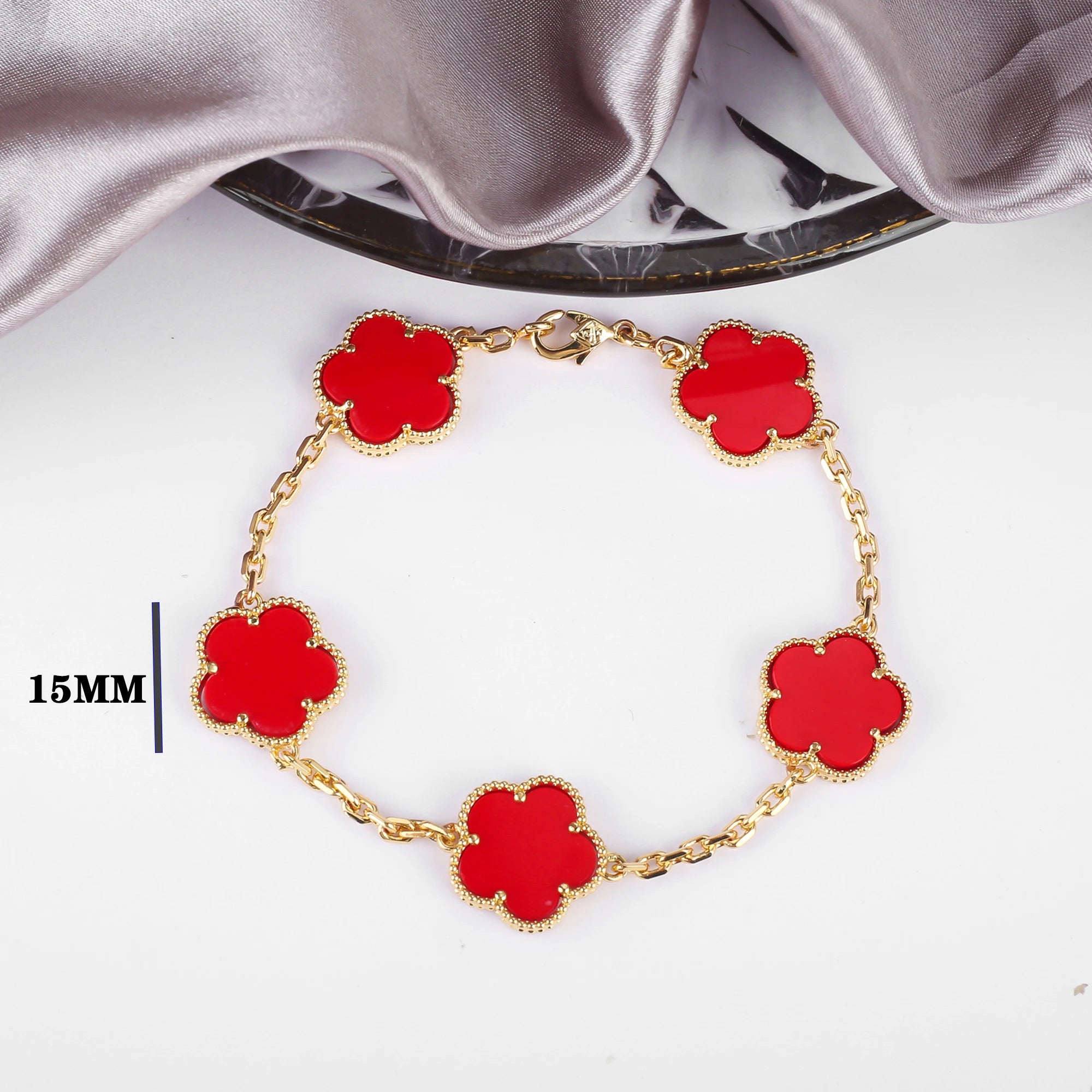 2023 INS Hot Sale 10 Colors Five Leaf Flower Bracelet Classic Fashion Adjustable Bracelet Sweet Romantic Woman Party Jewelry Qme 13