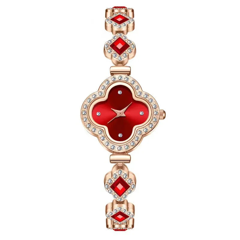 Versatile Fashion Clover Bracelet Quartz Watch Casual Women's Watch Women's Watch Qme Red