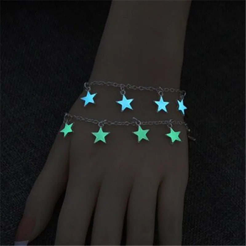 b127 Fashion Fluorescent Bracelets Heart Star Flower Shape Bracelets Glow In The Dark Luminous Bracelet for Women Jewelry Gifts Qme