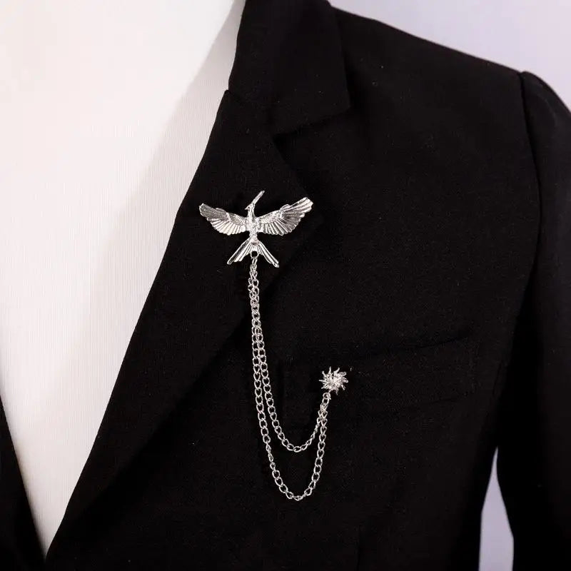 Creative Eagle Shaped Metal Chain Brooches Pin Man Suit Shirt Lapel Pin Women Jewelry Accessries Qme