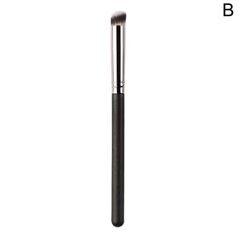 Concealer Brush Under Eye Mini Angled Nose Contour Concealing Qme B