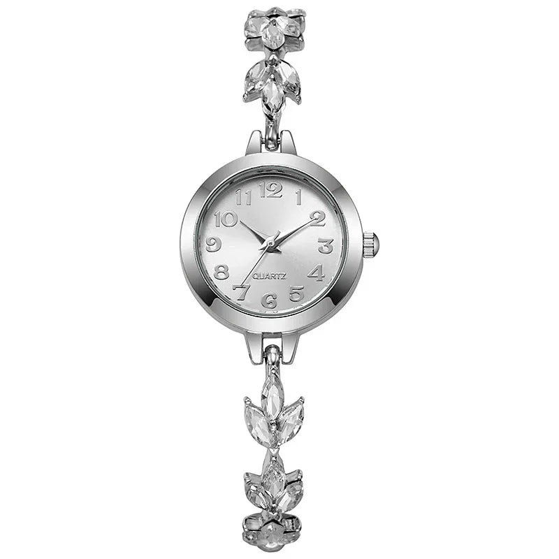 Elegant Arabic Dial Women Watches Luxury Rhinestone Bracelet Strap Ladies Quartz Watch Reloj Mujer Girls Clock Gift（Without Box） Qme Silver