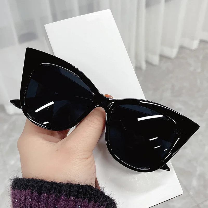 Cat Eye Fashion Sunglasses Woman Vintage Luxury Brand Designer Black Glasses Sun Glasses for Female UV400 Eyewear Shades Qme