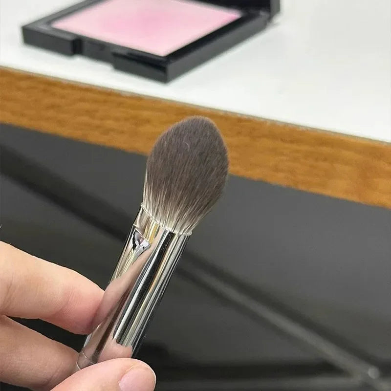 1/2Pcs Peach Heart Blusher Brush Tapered Highlighter Makeup Brushes Contour Make Up Brush Tools for Powder/Cream/Liquid Blush Qme