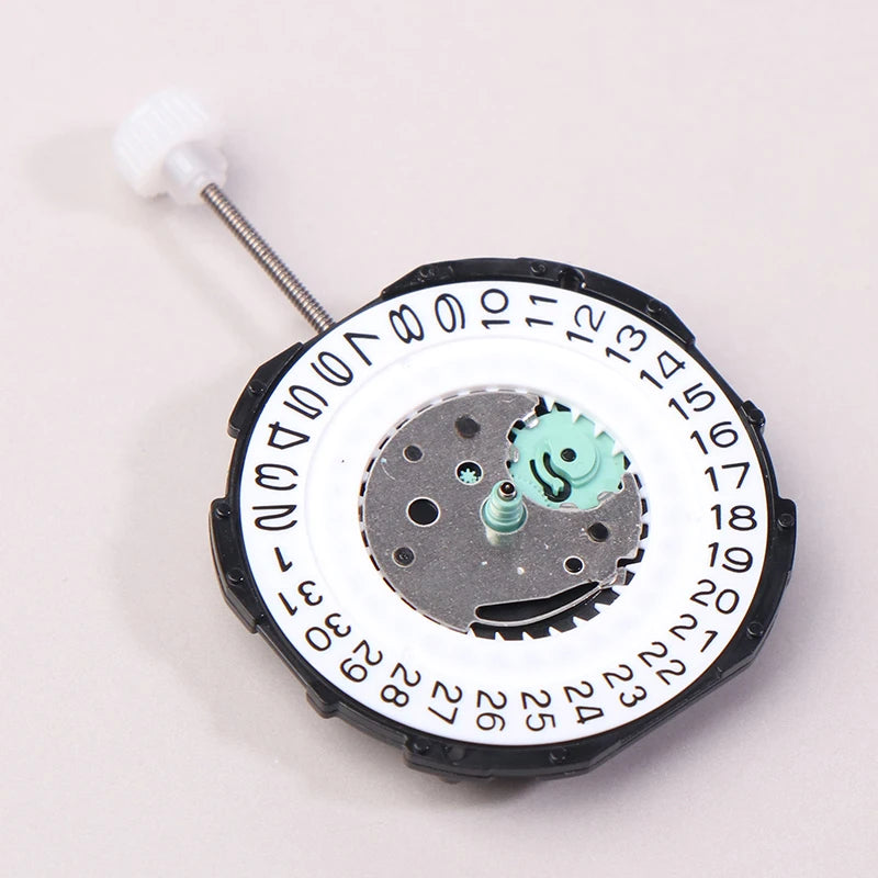 China Sunon Sl28 Sl28-6 Quartz Movement Replacement Three Hands Calendar Date A Cheap Alternative To 2115-20z Movement Qme SL28D-3