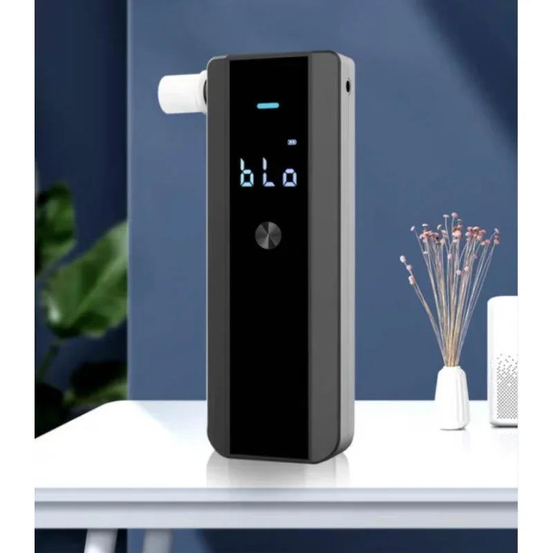 Portable New LCD Digital Alcohol Test Tool Professional Breathalyzer Grade Accuracy Police Alcohol Tester Detector Alcoholimeter Qme