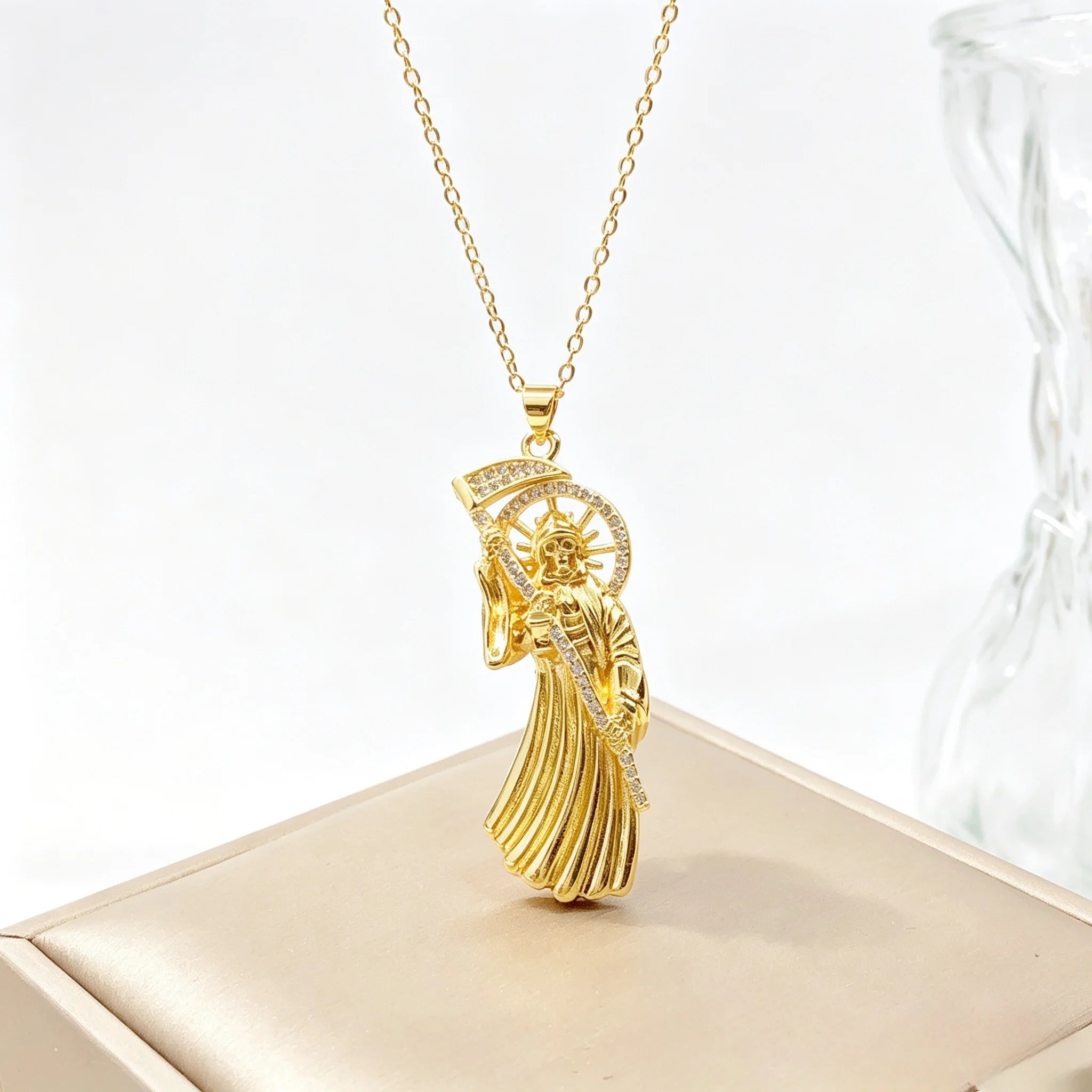 Gold-Plated Religious Medal Zircon Necklace Archangel Saint Michael Santa Muerte Jesus Choker Amulet Jewelry for Men Women New Qme 4