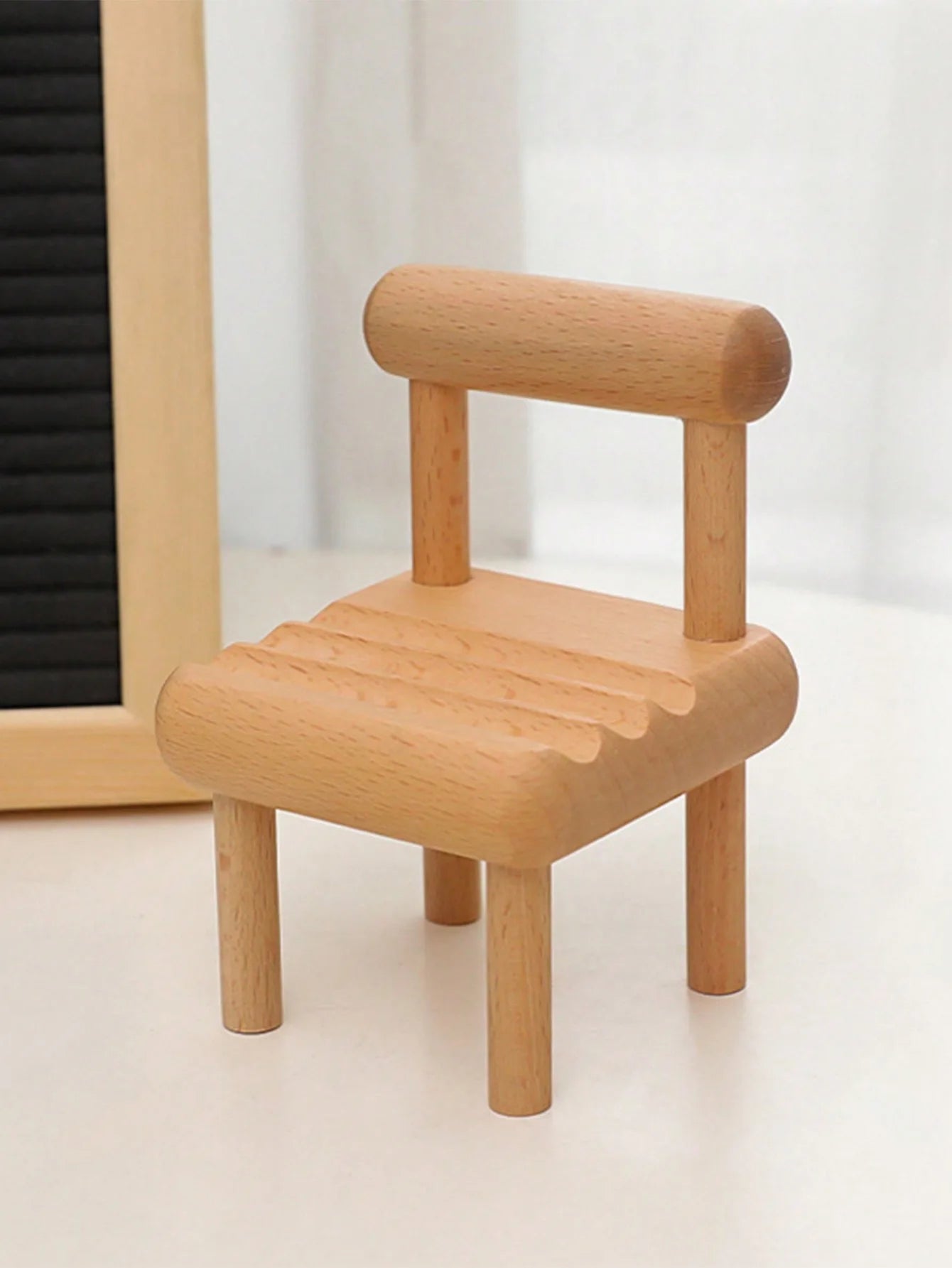 Lazy Person's Phone Holder Watching Shows Universal Tablets Wooden Qme WHITE